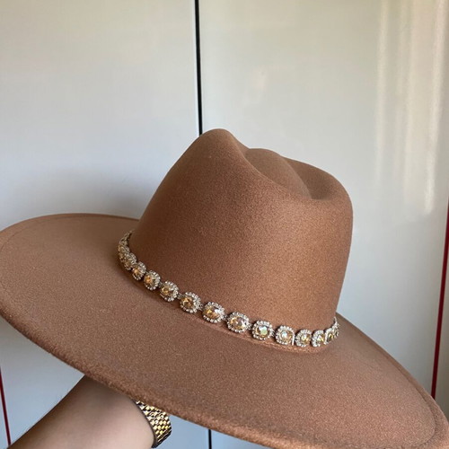 Winter hat new brown with crystal chain size M