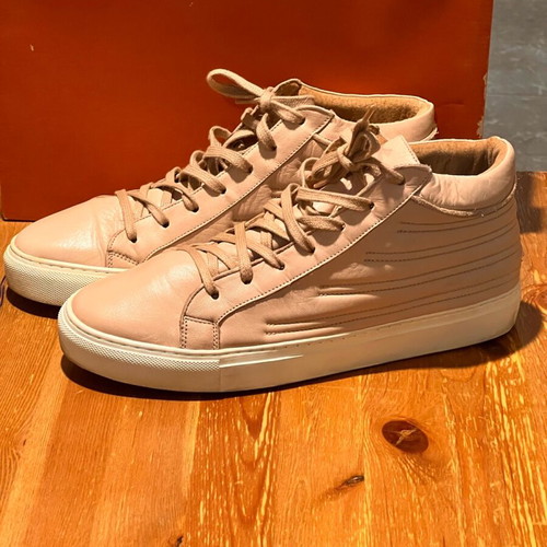 Momentum Melbourne Mid leather boots like new, beige pink