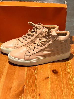 Momentum Melbourne Mid leather boots like new, beige pink