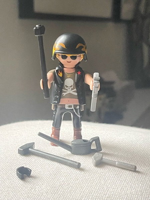 Playmobil Motorcycle Mechanic Series 13 (9332) like new