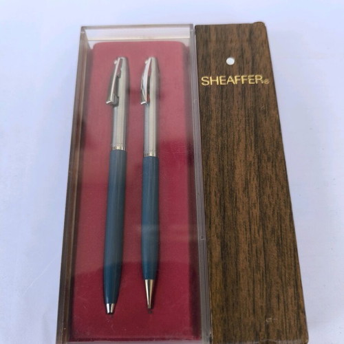 Sheaffer 440 set pen and mechanical pencil like new, blue navy