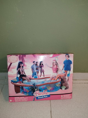 Barbie Beach Fun set 2005 new, Mattel
