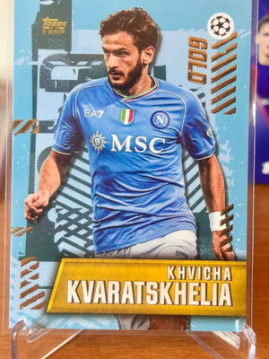 Κάρτα 2023-24 Topps Gold Khvicha Kvaratskhella Napoli σαν καινούργια