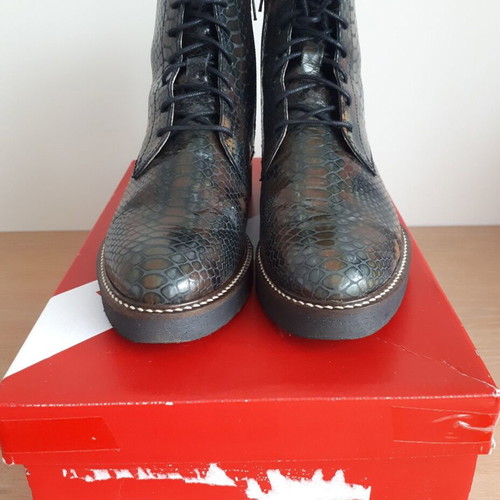 Kickers Oxigeno boots like new, size 38, multicolor