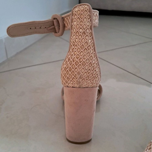 Kendall + Kylie nude sandals size 36.5 used, 10 cm heel