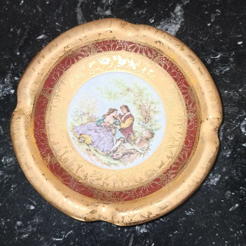 Limoges 24 K d'or ashtray like new