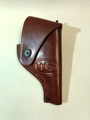 Leather case of the American army for Smith & Wesson Victory Model 38 Special.