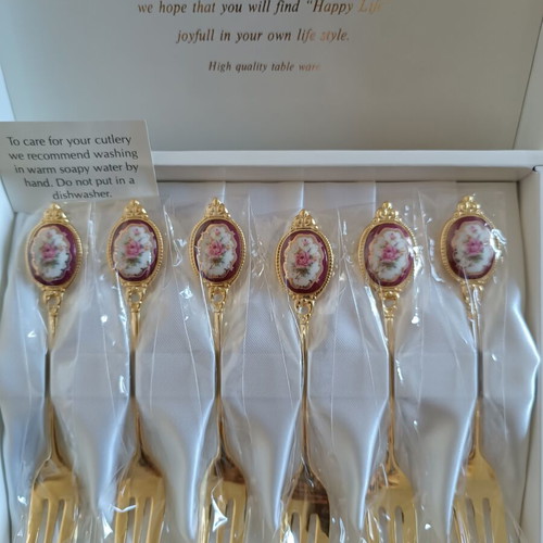Gold-plated forks new, set of 6