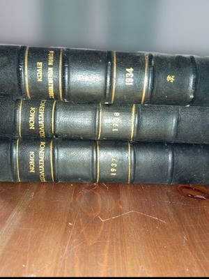Νομικά βιβλία μεταχειρισμένα, Κώδιξ σχολιασμένων νόμων 1934 και σχολιασμένοι νόμοι 1937/1938, 3 τεμάχια