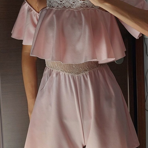 Romantic pink one-piece shorts like new with lace and ruffles
