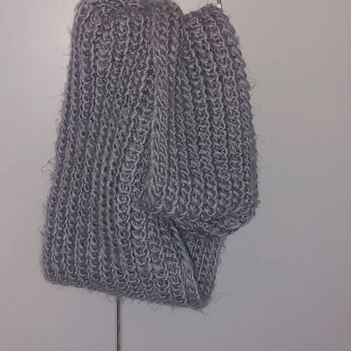 Scarf like new gray single loop for neck