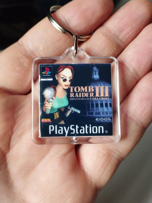 Tomb Raider 3 PS1 keychain new acrylic