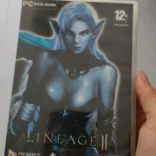 Lineage 2 used, box only without cd