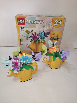 Lego Creator 31149 like new, pack of 2 flower sets