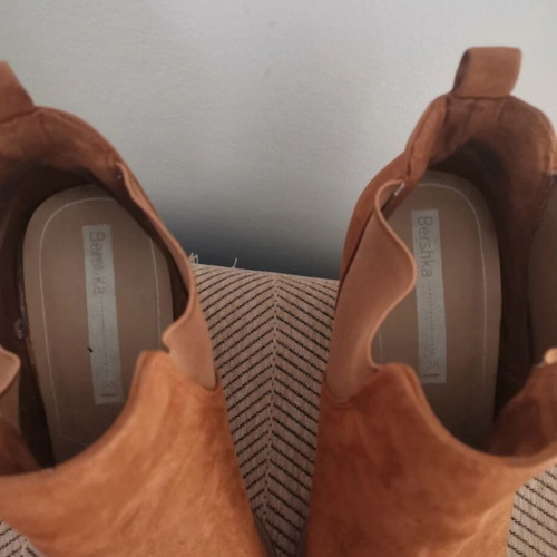 Bershka brown ankle boots used, size 38