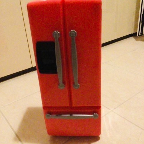 Our Generation Refrigerator like new, 40 x 17 cm