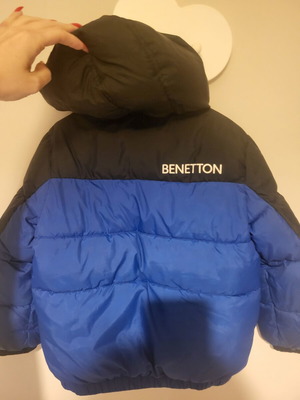 Benetton boys' jacket age 6, black and blue
