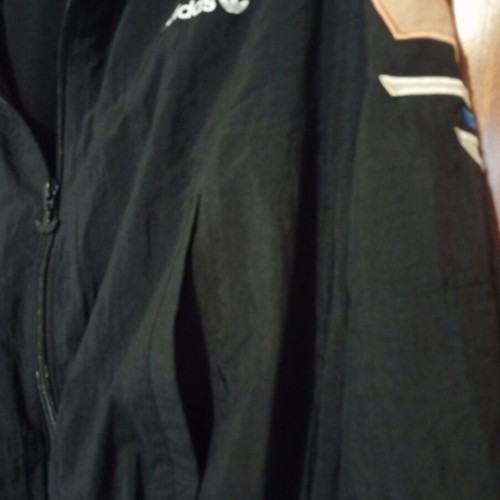 Adidas unisex jacket size M like new, black