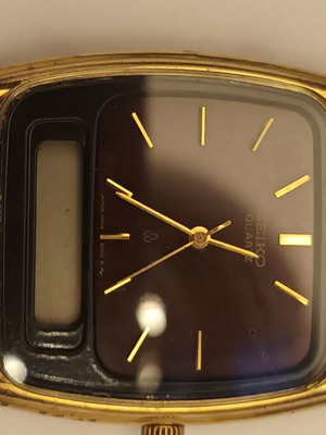 Seiko Analogue Digital Watch used, brown and gold, for parts
