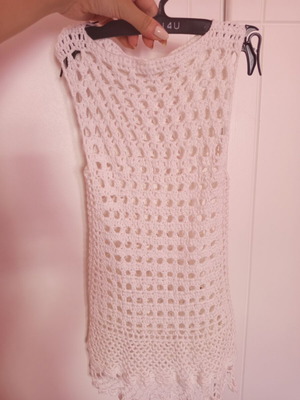 Handmade knitted beach dress for girls 3-4 years, like new, white