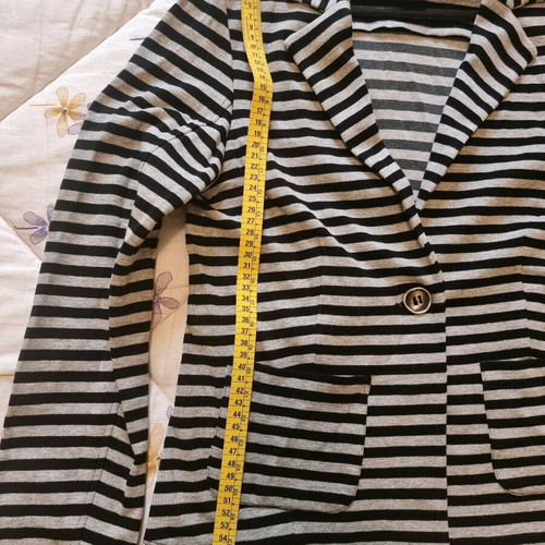 ALE women's short jacket new, black and white, size L