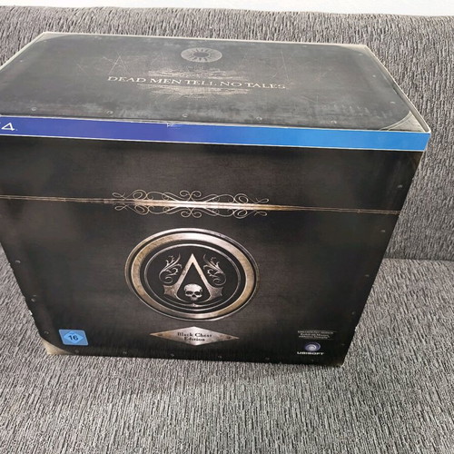 Assassins Creed Black Flag Black Chest Collectors Edition PS4 used