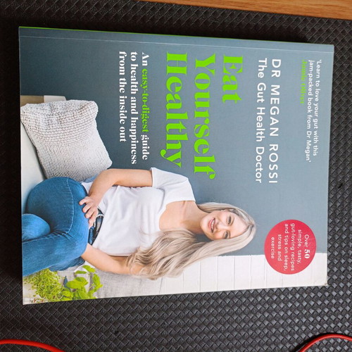 Eat Yourself Healthy book like new, gut health guide by Megan Rossi