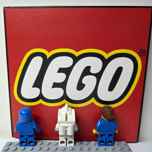 Lego 3 astronaut minifigures new