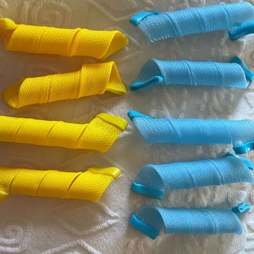 Curl spiral set of 18 pieces like new with hook