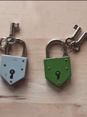 Elzet padlocks like new, in 4 colors