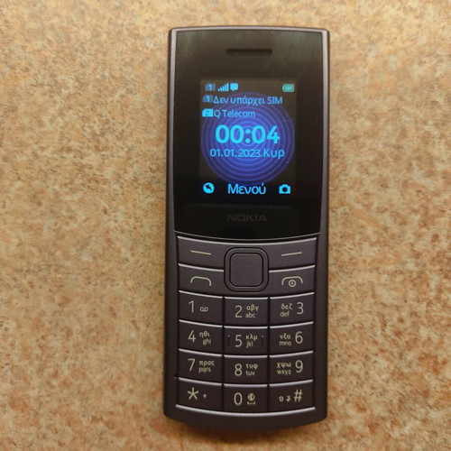 Nokia 110 TA-1543 phone like new, purple