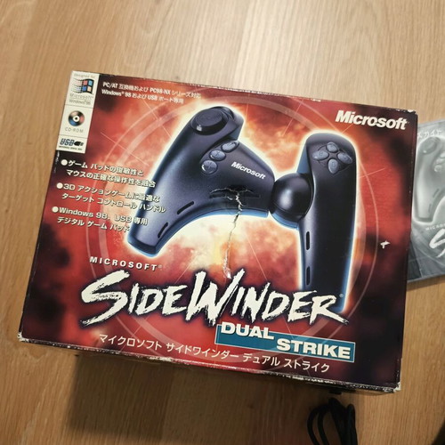 Microsoft Sidewinder Dual Strike gamepad used with CD