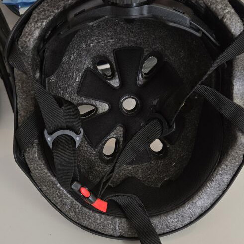 Helmet like new for biking and skating