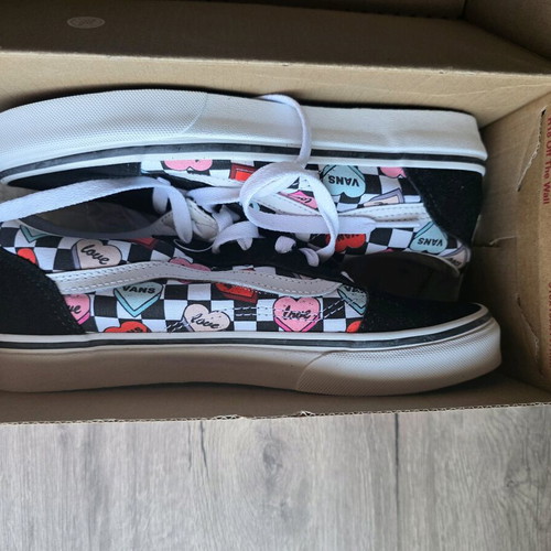 Vans Old Skool Candy Hearts sneakers new, size 38