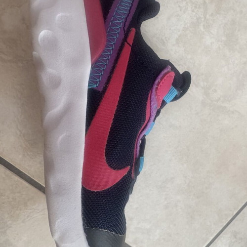Girls' shoes pack of 6, sizes 22-23, like new