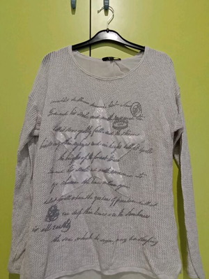 Bonita blouse like new, ice white with mesh fabric