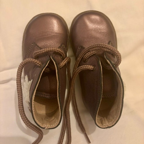 Papillon children's leather boots like new, size 21