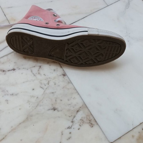 Converse women's boots size 39 like new, pink