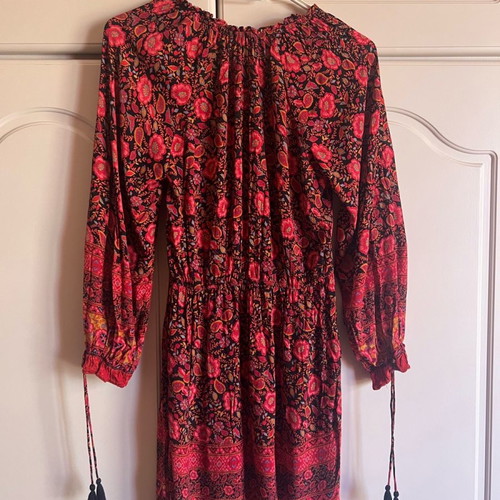Floral dress new, with front tie and elastic waist, size S