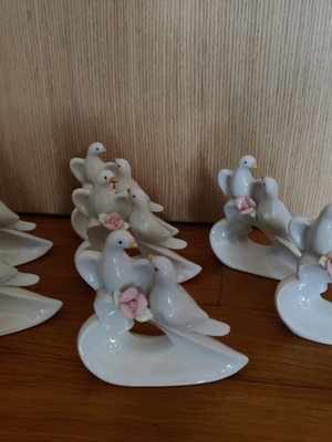 Porcelain decorative doves new, set of 7 pieces