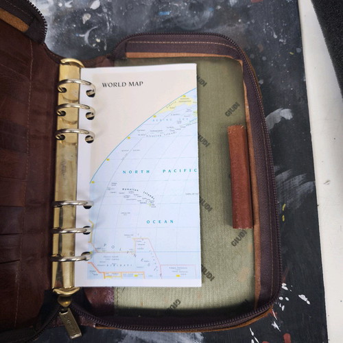 Ciudi Italy leather organizer like new