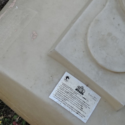 Oil tank like new, needs cleaning