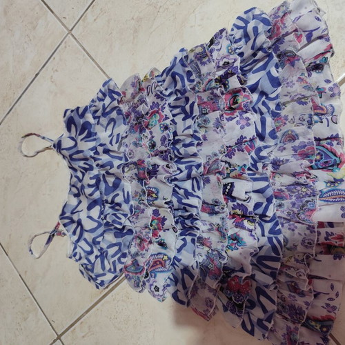 Girls' dress size 32 like new
