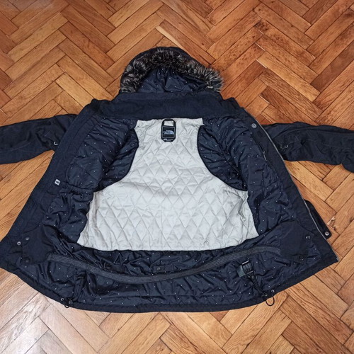 The North Face women's winter ski jacket used, size M, black