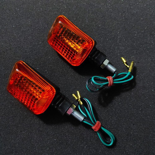 Universal motorcycle turn signal set with simple bulb M6 mounting new