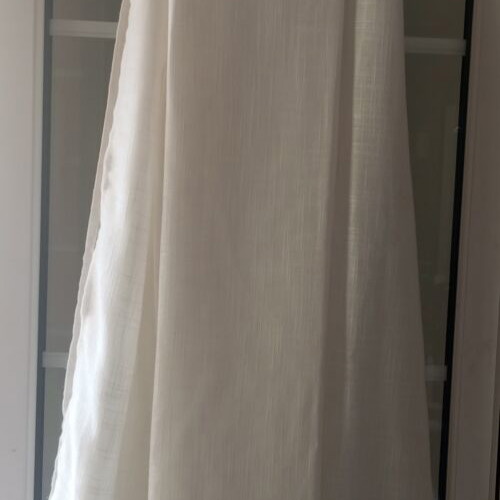 Curtain with grommets, white