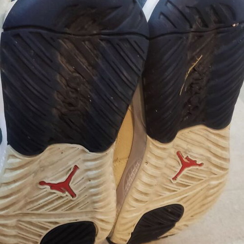 Nike Jordan sneakers size 42.5 like new beige blue