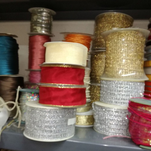Various sewing supplies for curtains and other use, new, pack of 200 pieces
