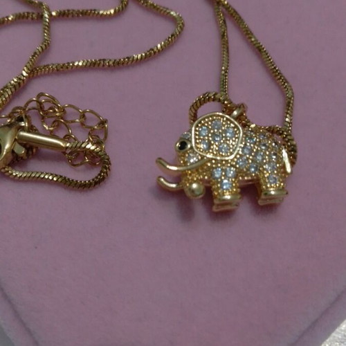 Necklace with gold-plated steel elephant new