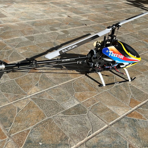 Trex 500 Rc Helicopter like new with digital remote and batteries